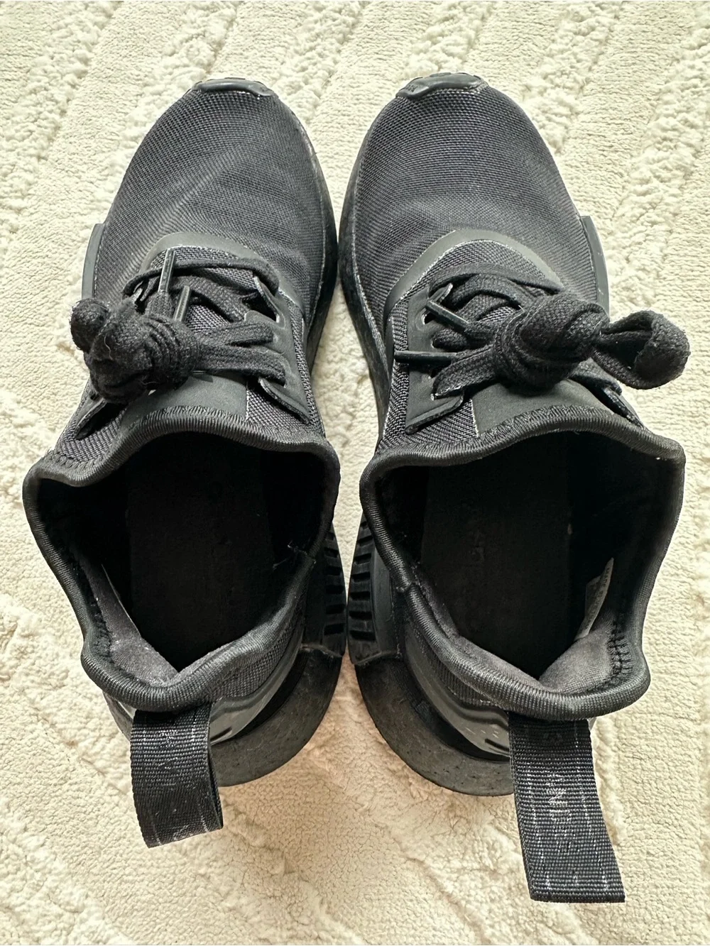 adidas step out